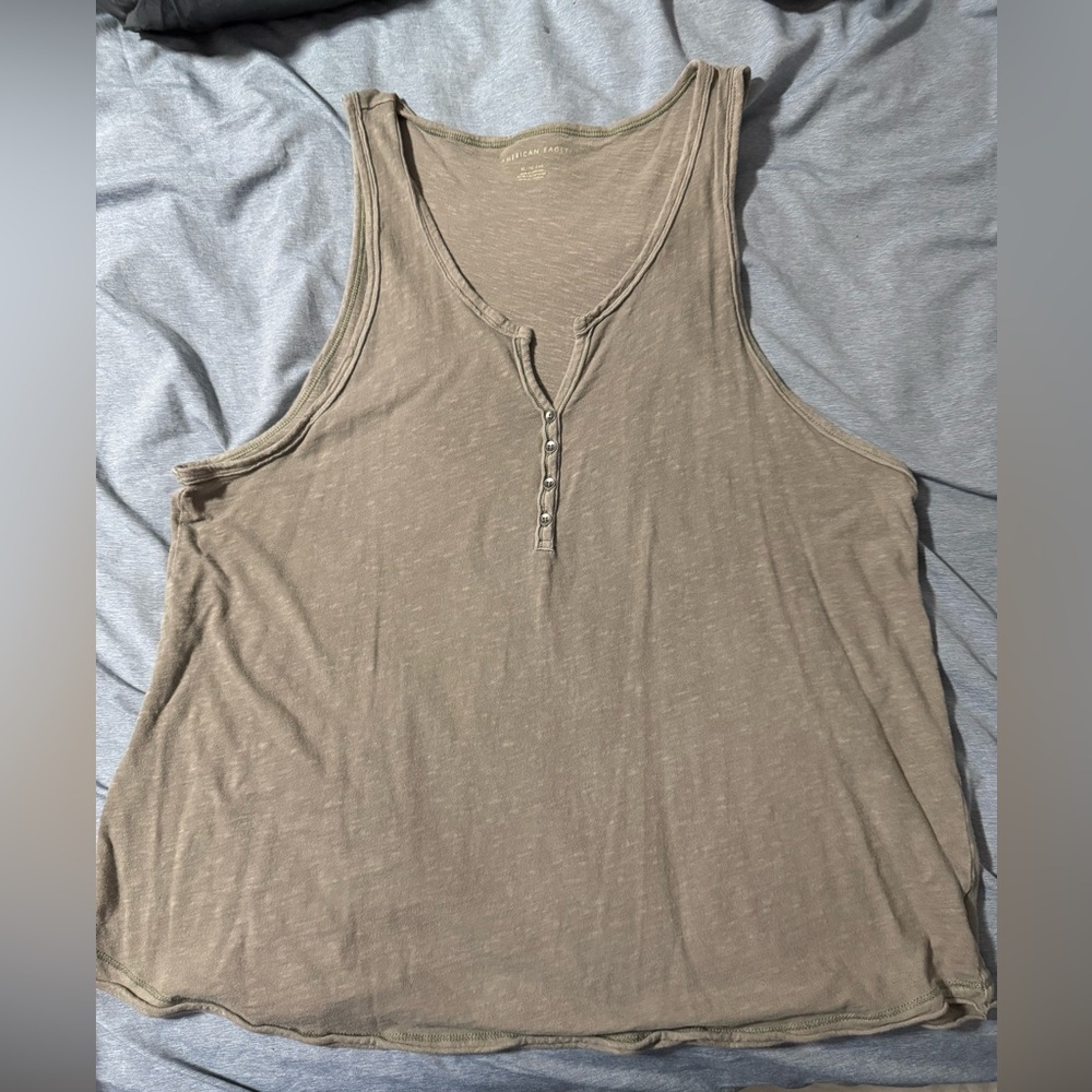 American Eagle distressed tank top